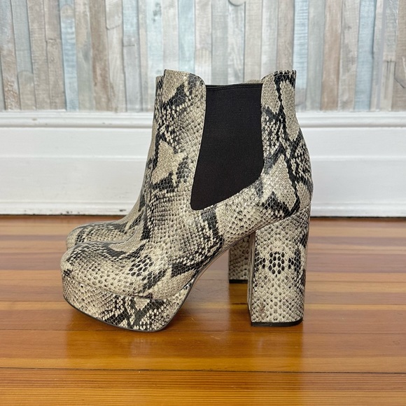 Sam Edelman 9 Snake Embossed Abella Platform High Heel Boots Booties Python $180 - Picture 1 of 13